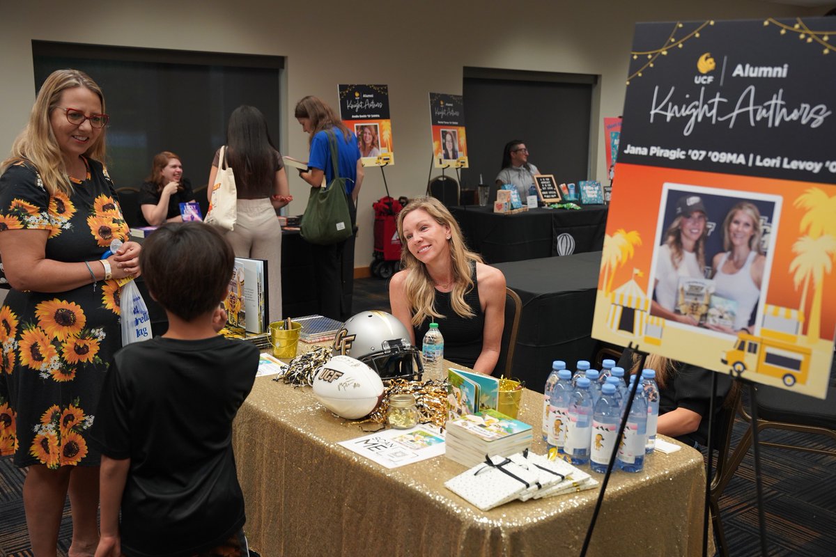 UCFALUMNI's tweet photo. Hey Knights! Get lost in pages and find your next adventure at the Book Nook event! 📚 This market offers the opportunity to connect with alumni authors and fellow book lovers! Sign up in the link below!✨ 
https://t.co/1fvrKosNIW https://t.co/w8jv0UBEh6