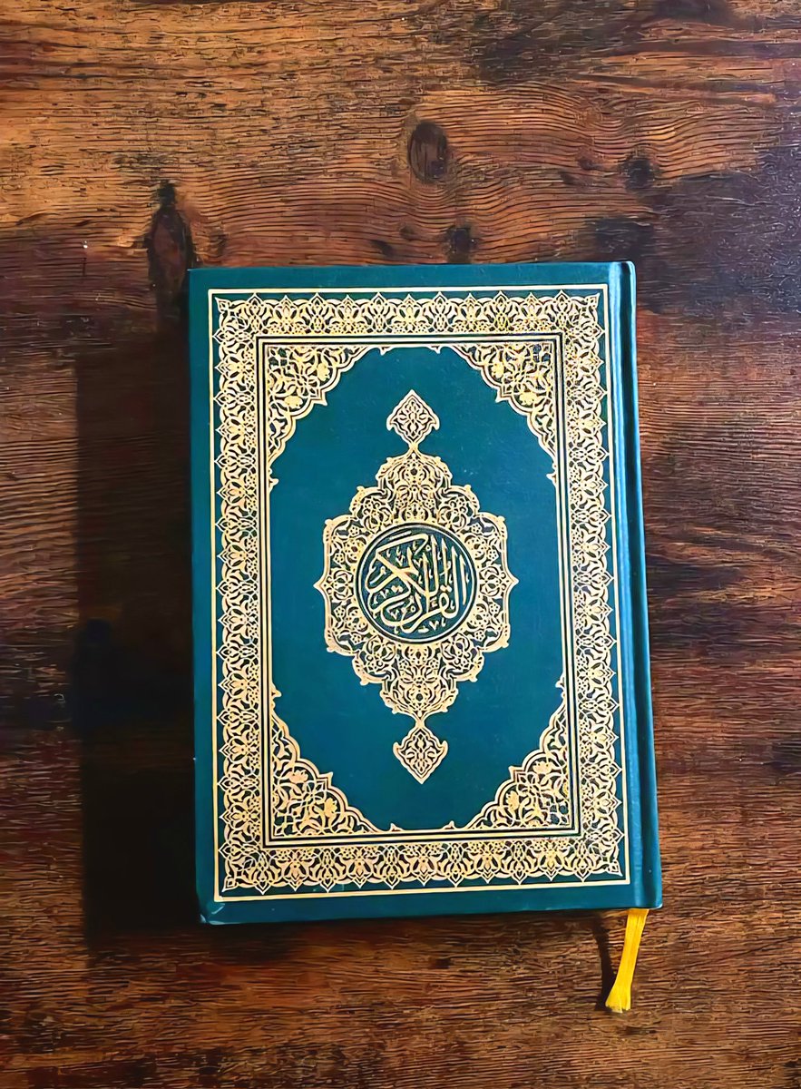 alharbi_722's tweet photo. ✨️ ملخص من كلام الشيخ #عبدالسلام_الشويعر -حفظه الله- 

من أراد أن يكون من أهل القرآن حقًّا، فليلتزم بخمسة أمور :

١- الإكثار من تلاوته آناء الليل وأطراف النهار.
٢- حفظه.
٣- تصحيح نطقه وضبط تلاوته.
٤- تدبّر معانيه والتفقّه في أحكامه.
٥- العمل به ظاهرًا وباطنًا، وجعله منهجًا للحياة.
ـــــــــــــــــــــــــــــ☆

https://t.co/qSSvNIFdbS