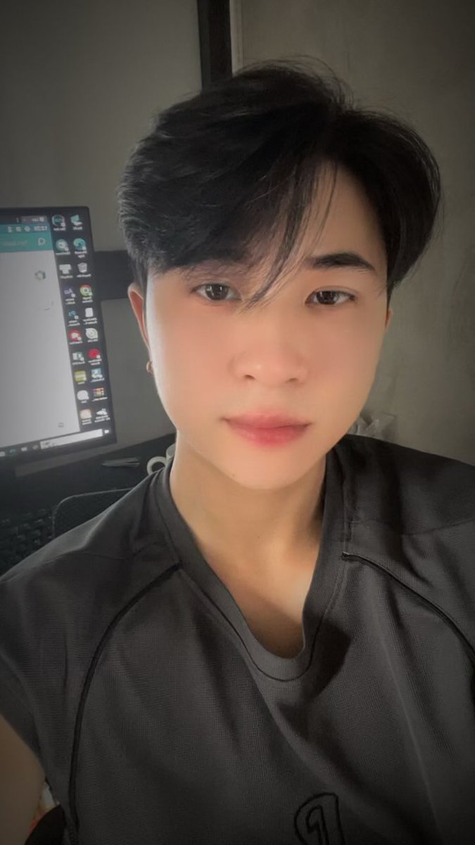 minhhieu21's tweet photo. Muốn làm quen 1 bạn nữ ở Bắc ninh https://t.co/AdkVUCYUO1