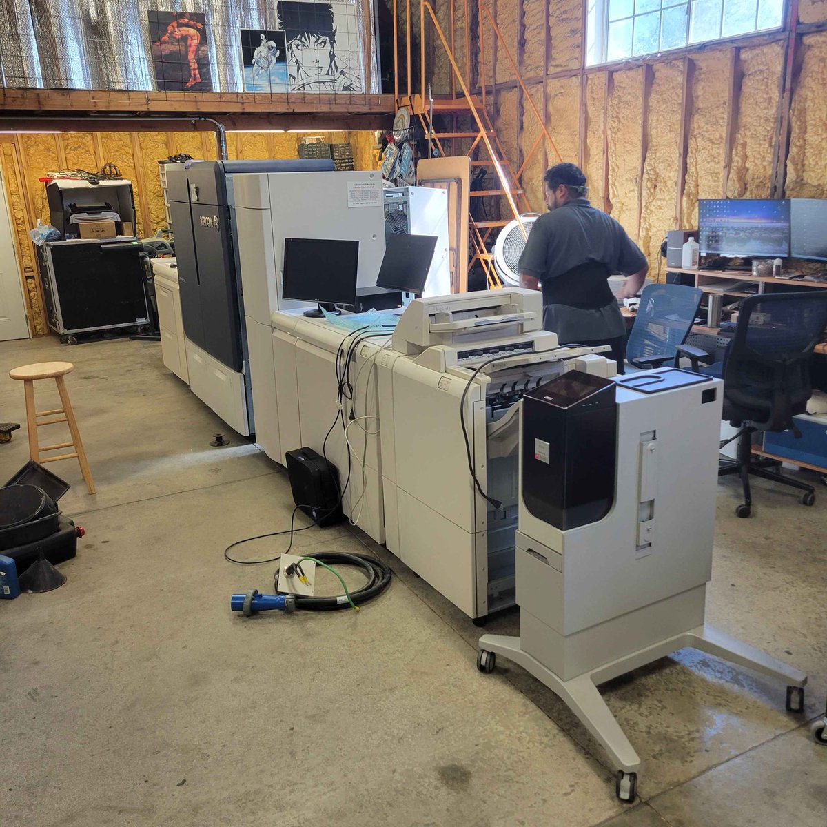 NickPlaysCrypto's tweet image. Update @Cardify_Club 

We got our industrial Xerox iridesse printer running yesterday at our warehouse.

Minting the NFT version of a physical trading card via QR code is ready to be deployed soon.

Smart contracts for creating a “Card Series” are basically done and being tested…