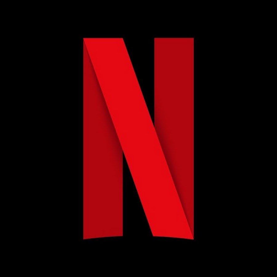 Jane Schoenbrun is set to write &amp; direct a series adaptation of ‘BLACK HOLE’ for Netflix.

The graphic novel follows a group of teenagers who face a strange sexually transmitted disease that causes bizarre physical mutations.

(Source: Deadline)