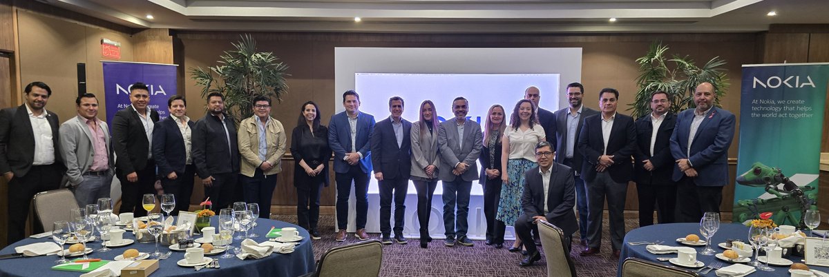Una grandiosa experiencia compartir con <a href="/MEXDC01/">MEXDC</a>  la Asociación Mexicana de Data Centers las tendencias y la estrategia en nuestro país trazando el rumbo de los centros de datos en México, inter conectividad y  confiabilidad al 100%  ¡¡Muchisimas gracias!! <a href="/nokia/">Nokia</a> #DataCenters