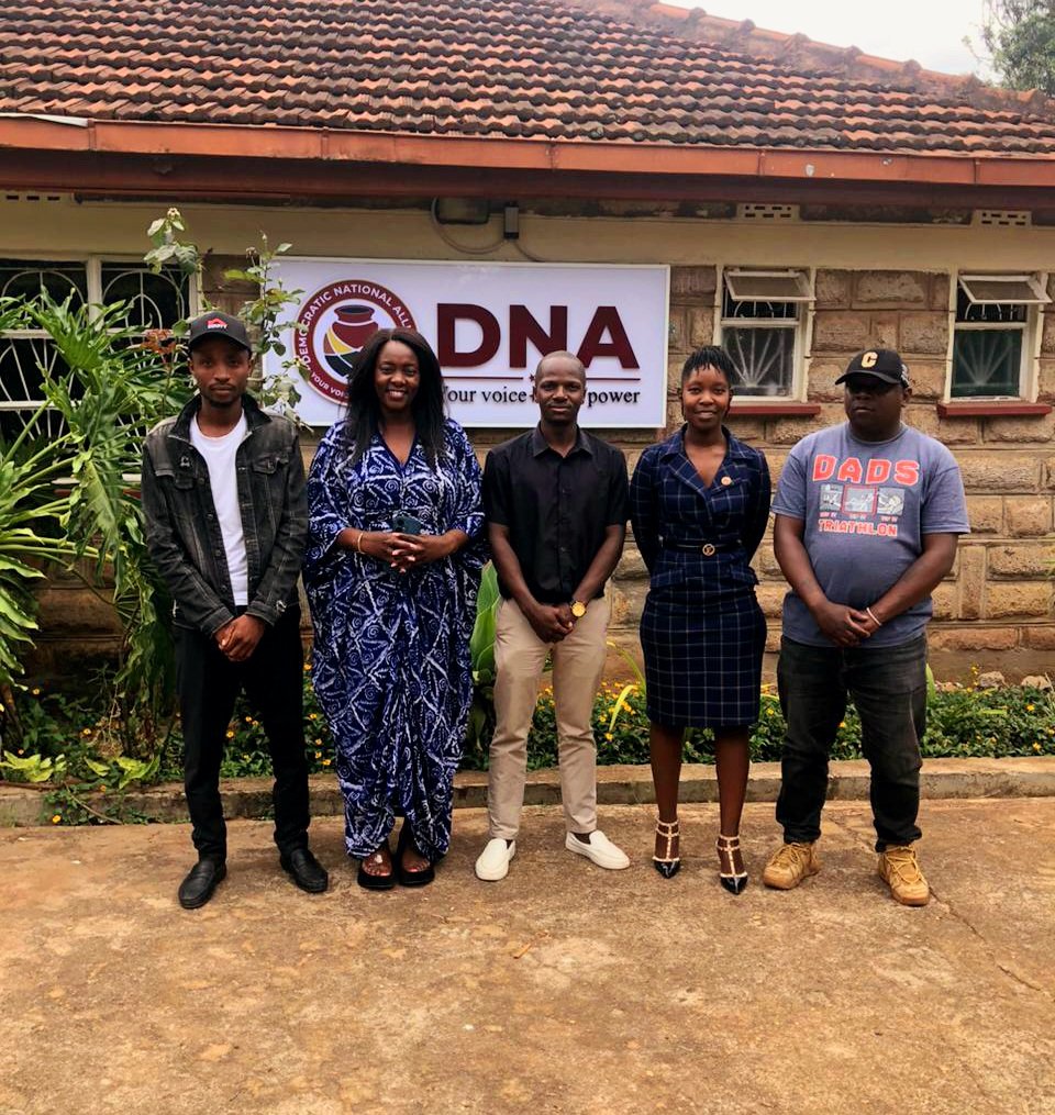 DNAPartyKe's tweet photo. When youth lead, the future shines brighter! The Nairobi DNA Youth Chairperson and Street Vibes team visited HQ ahead of Sunday’s event in Dagoretti North. The Party stands firm in supporting youth voices and initiatives. #YouthPower #StreetVibes #Yourvoiceyourpower https://t.co/d2ZcH1ea1Z