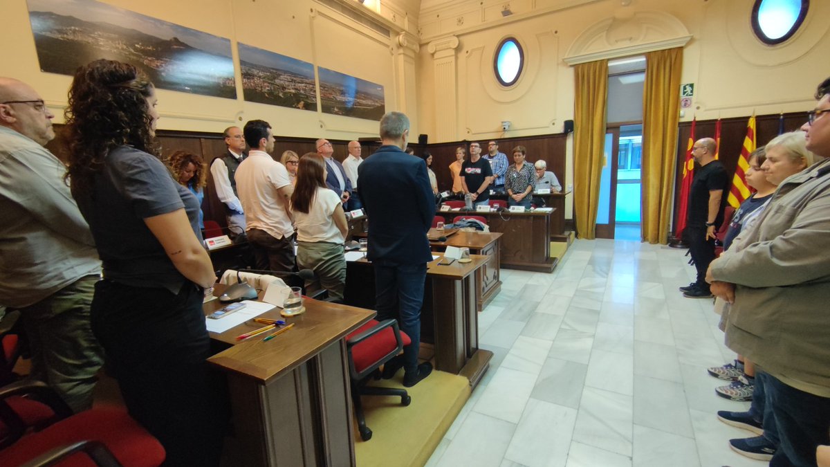 🔴 Arrenca el #PleMontcada extraordinari d'aprovació d'ordenances fiscals i preus públics 2026, amb un minut de silenci per les víctimes de violència masclista i violència vicària.

‼️ Per problemes tècnics, la sessió no es pot seguir en directe.