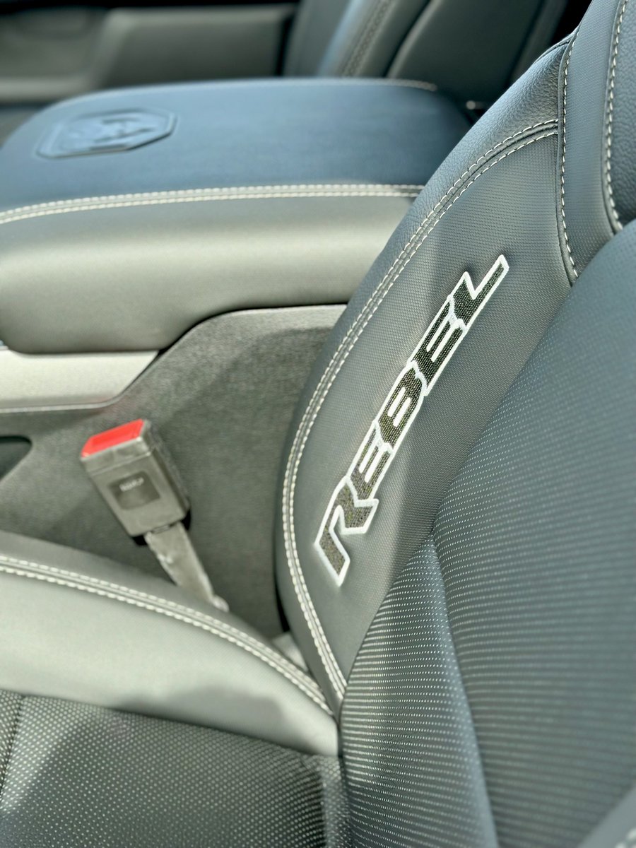 EdPayneCDJR's tweet image. Bold on the outside. Refined on the inside.⚡
That’s the RAM Rebel.

👉 Shop now: paynedodgechrysler.com/inventory/new-…

#WeslacoTX #RAMRebel #TruckInterior #PowerAndStyle #RGV #RioGrandeValley