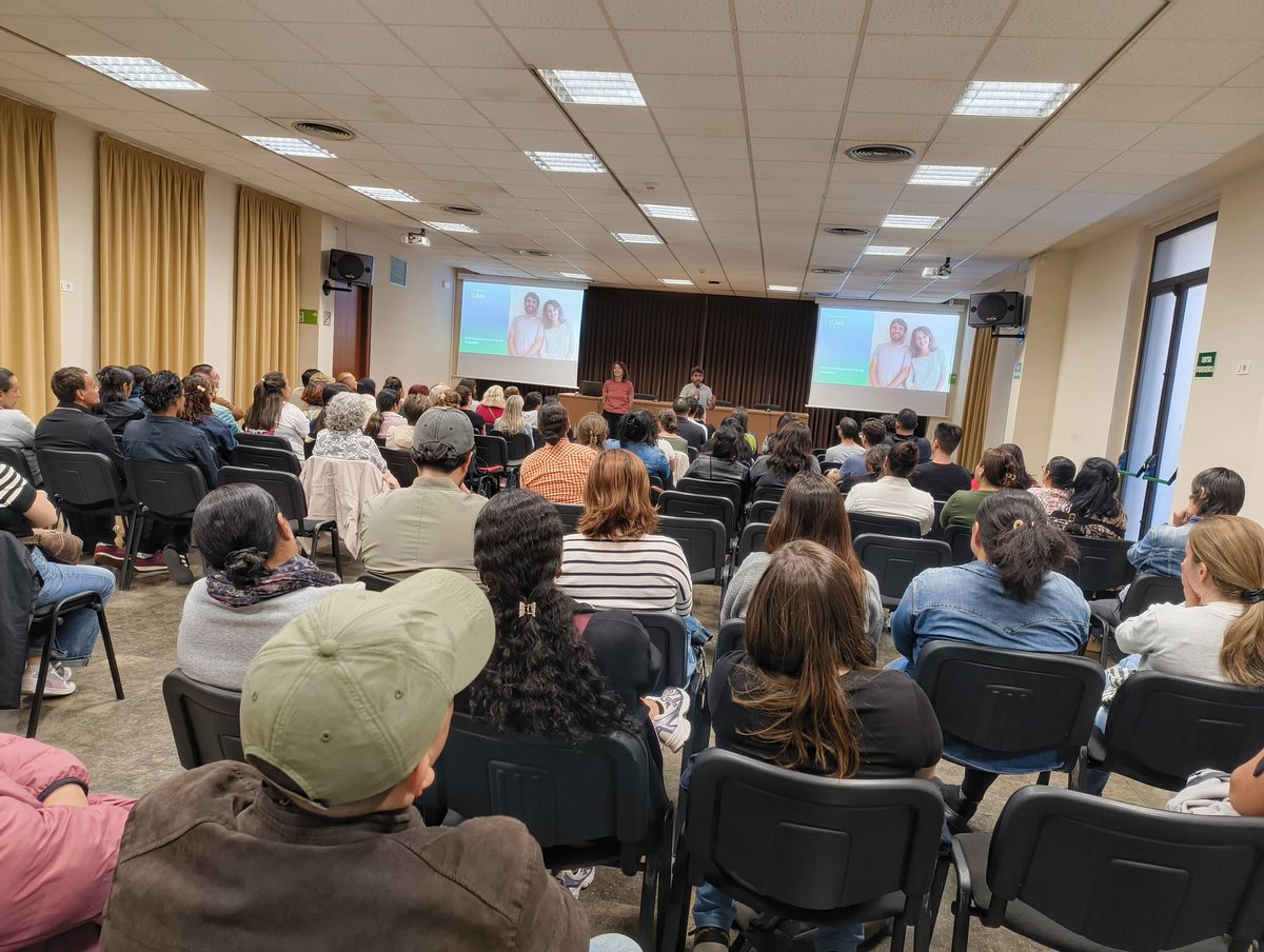 MerceEspuny's tweet image. Amb els @llenguaferits al Casal Pere Quart de Sabadell