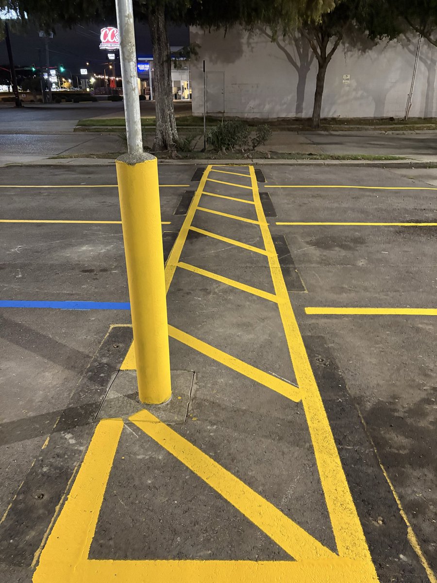 FineLnDesign's tweet image. We are pleased to express our sincere gratitude to Ruth&apos;s Chris Steakhouse and RMZ Concrete Paving LLC for the generous invitation to re-stripe your parking lot. It was our pleasure.
finelinedesign.org