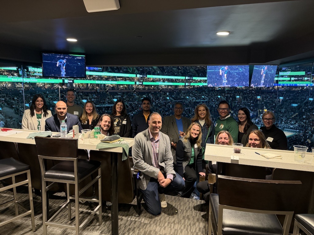 techtalksummits's tweet image. #BostonTech — we had such an amazing time with all of you at the Celtics Opening Night game last night!

Attendees enjoyed the game from a private suite, complete with drinks and appetizers, thanks to @Sitecore!

Interested in joining one of our game day events? We have a limited…