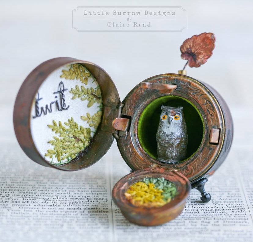 MiraSilex's tweet image. “Little Twit”🍀 Art by Claire Read
(@little_burrow_designs on IG)
#reuse #upcycle #vintage #chouette #hibou
