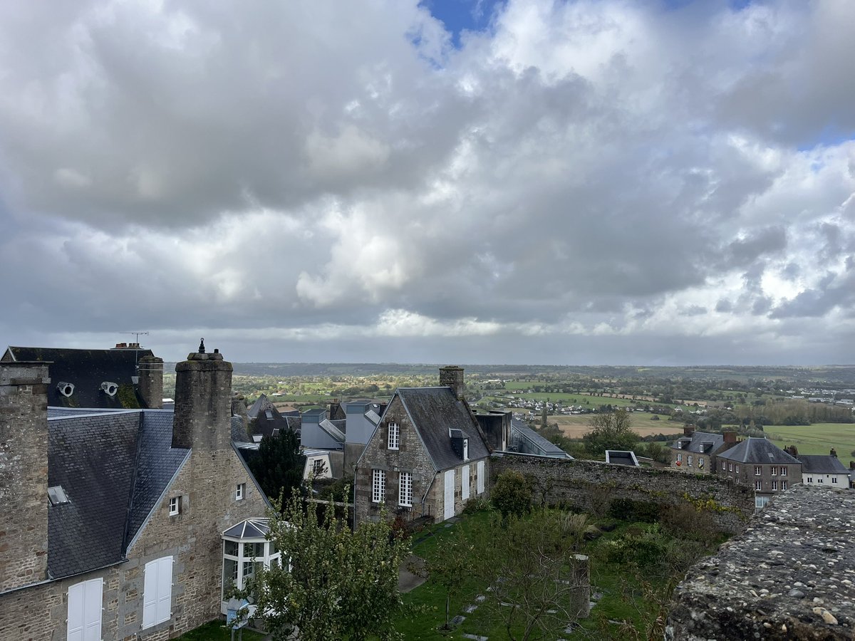 MFL at Debenham High School tweet media