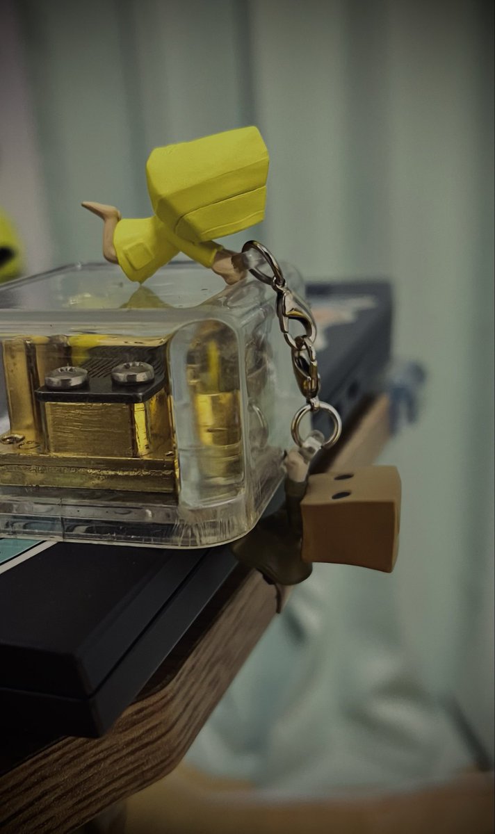 #LittleNightmares
🥲