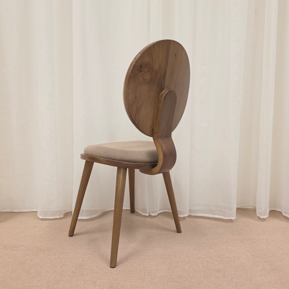 FurnitureZoo's tweet image. Where form meets function. This study chair blends ergonomic support with sleek design — because comfort should never compromise on style. 

From Kshs. 24,000 (varies by size &amp;amp; wood).
📲 WhatsApp +254 717 593049 to order.

#Furniturezoo#WorkInStyle #StudySetup