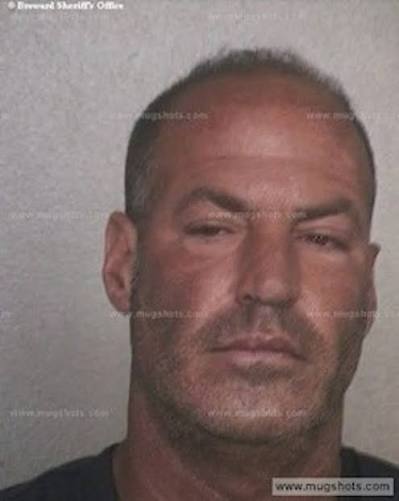 CuomoInmate's tweet photo. @Voices4Seniors @sidrosenberg19 @JCats2013 @CurtisSliwa @JaniceDean Here's the mugshot from April 2012 when fake tough guy @sidrosenberg19 was arrested by Florida police for DWI after being found slumped over drunk in his car in a fetal position, crying like the wuss he is!

He moved to NYC, found success on the radio, but is STILL a backstabber! https://t.co/lPSo6Q2Xig