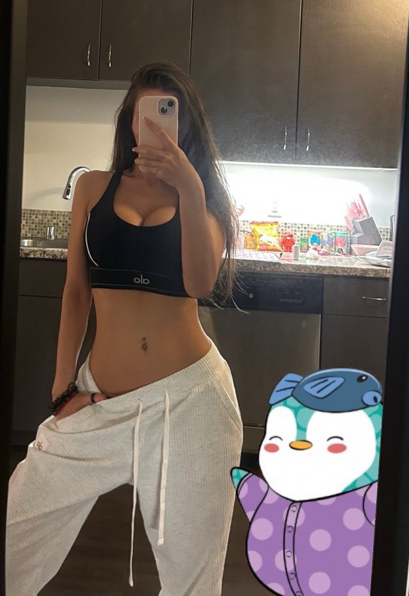 tinkeryaz49's tweet image. gm everyone 💕

workout wiv lil pudgy
before its time to get to work 🎮

hope you all have an incredible day 🙏

happy thursday✨🐧