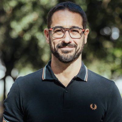 "Barcelona necessita el mateix que el país: un pla per sortir del monocultiu turístic, una renda bàsica universal i la recuperació de la força al carrer per construir un nou país" 

<a href="/noncasadevall/">Non Casadevall i Sala</a> per <a href="/Diari_Public/">Públic</a> 
publico.es/public/cup-est…