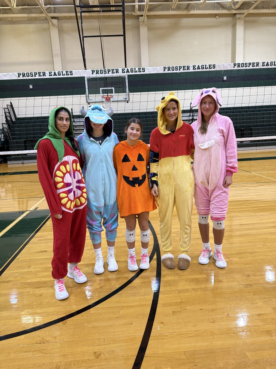 prospervb's tweet image. We had a spooky good time at our Halloween themed practice this morning  👻🎃🌭🐈🧂
#PVB #FaithintheFight #PHS #Spooky