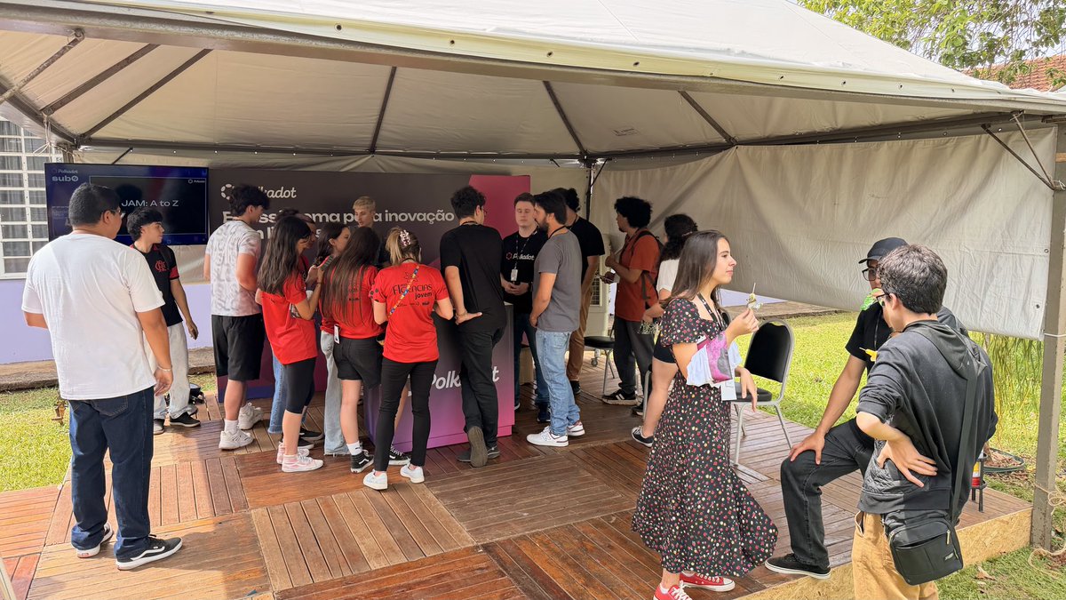 SunsetLabsBD's tweet image. The second day of Iguassú Inova 2025 is with the same enthusiasm as the first and our @Polkadot booth, was a meeting point for curious minds, entrepreneurs, and technology enthusiasts.

It&apos;s incredible to see the growing interest in understanding how Web3 and interoperability can…