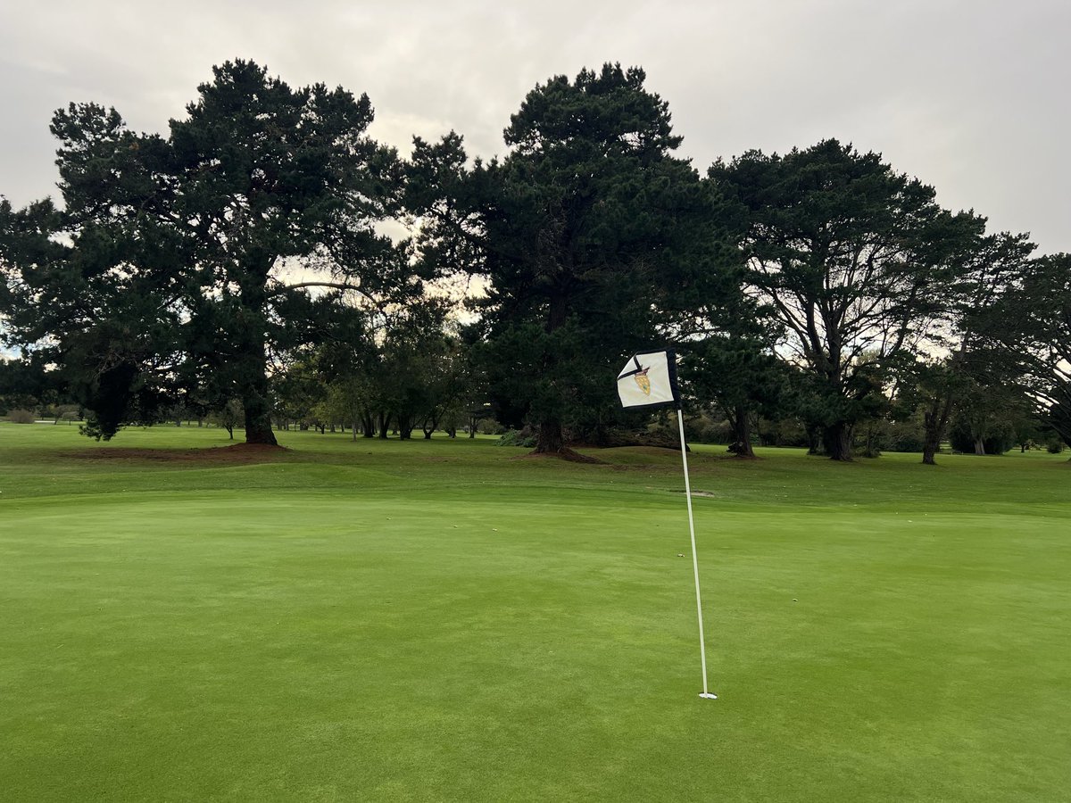 Snuck out for 9h between the storms, <a href="/BognorGolfClub/">Bognor Regis Golf Club</a> striking the balance between mean &amp; moody &amp; beauty #golf