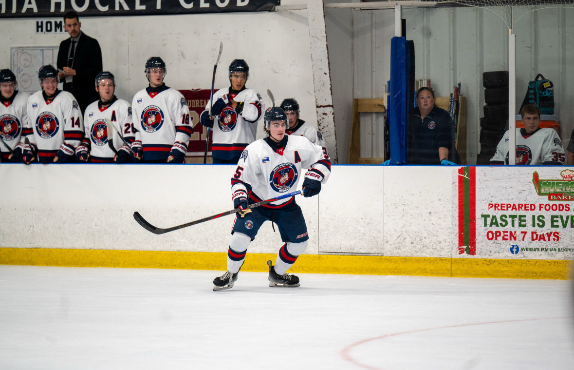 The Rebels host the New Jersey Titans this weekend for a home-and-home series. Philadelphia looks to snap its 6-game losing streak. 

Puck drop is set for Friday at 7:30 p.m. at Hollydell Ice Arena. 

📰: phillyrebels.com/rebels-titans-…