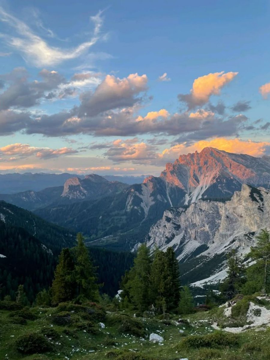 MozartCultures's tweet image. dolomites, italy