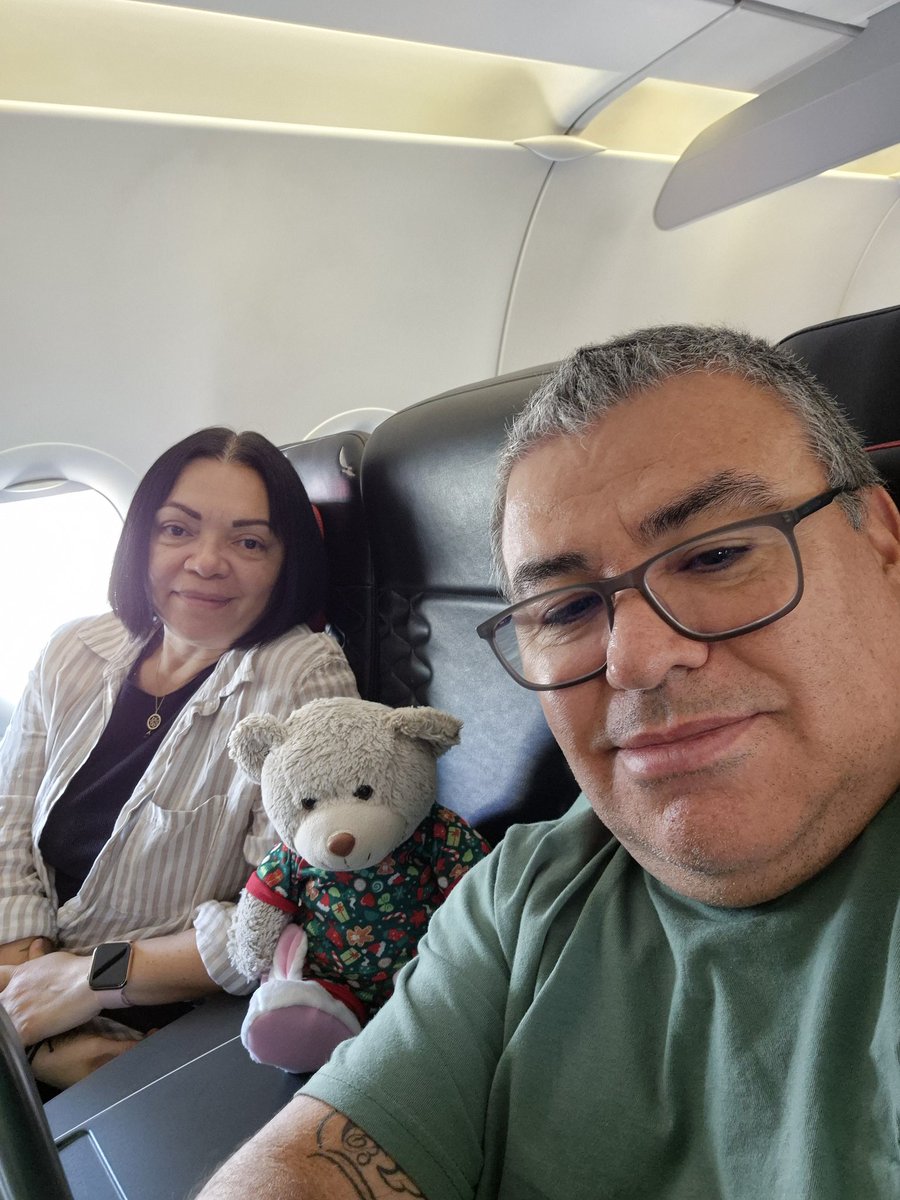 rovaque's tweet image. Camino a Medellin. Un poco de descanso después de participar en el parcheo con éxito del Core Bancario subiendo 4 versiones de Flexcube