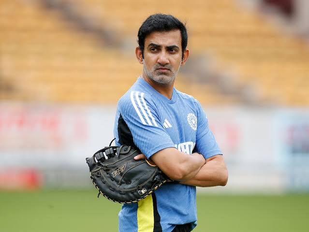 code_loop_'s tweet image. Another series loss under coach Gautam Gambhir. Worst coach ever.
#INDvsAUS