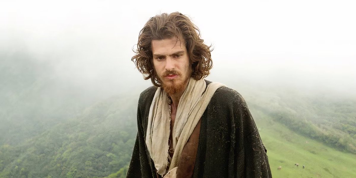 trad_west_'s tweet photo. Did you know actor Andrew Garfield experienced a spiritual awakening while preparing for a Catholic film?

While studying for Silence (2016), the story of Jesuit missionaries in Japan, he undertook the Spiritual Exercises of St. Ignatius of Loyola.

Those meditations changed him profoundly.
He said they led to an inner transformation and a deeper faith.

Garfield hasn’t formally entered the Church. But his testimony points towards something way deeper:
>The modern world is starved for silence, meaning and God.

Our troubled hearts can only find peace in the one true God: Our Lord Jesus Christ.