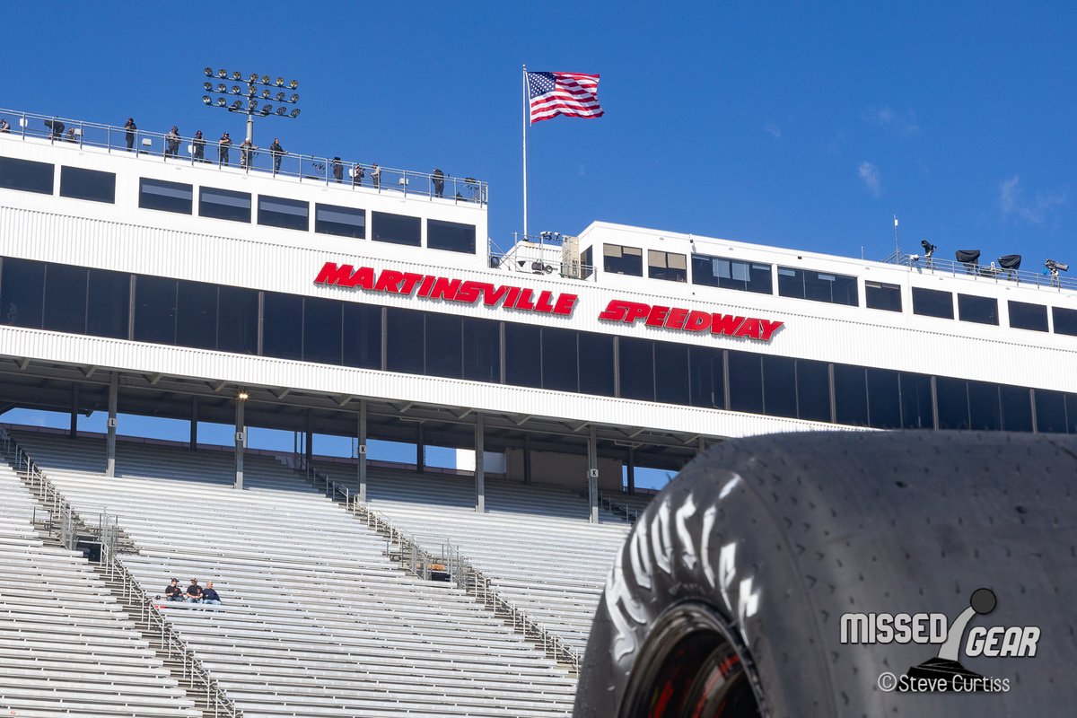 MissedGear's tweet photo. Starting off this weekend @MartinsvilleSwy. We have the Mazda and the Whelen Modified. Starting at 6:00PM EST tonight!! So come on down after work and bring the family!! https://t.co/A7nv4jeehW