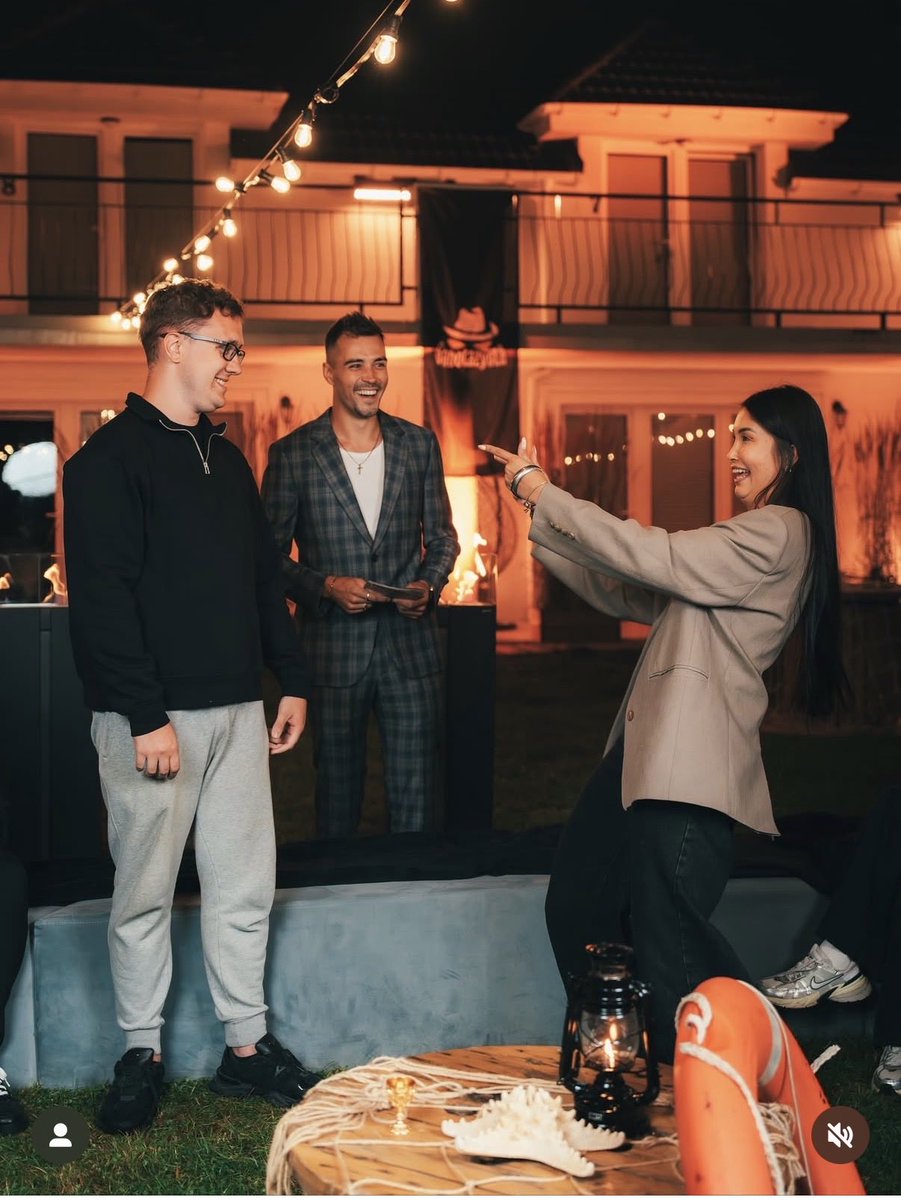 dexlesss 🌸🍭🫧⛅️ tweet media