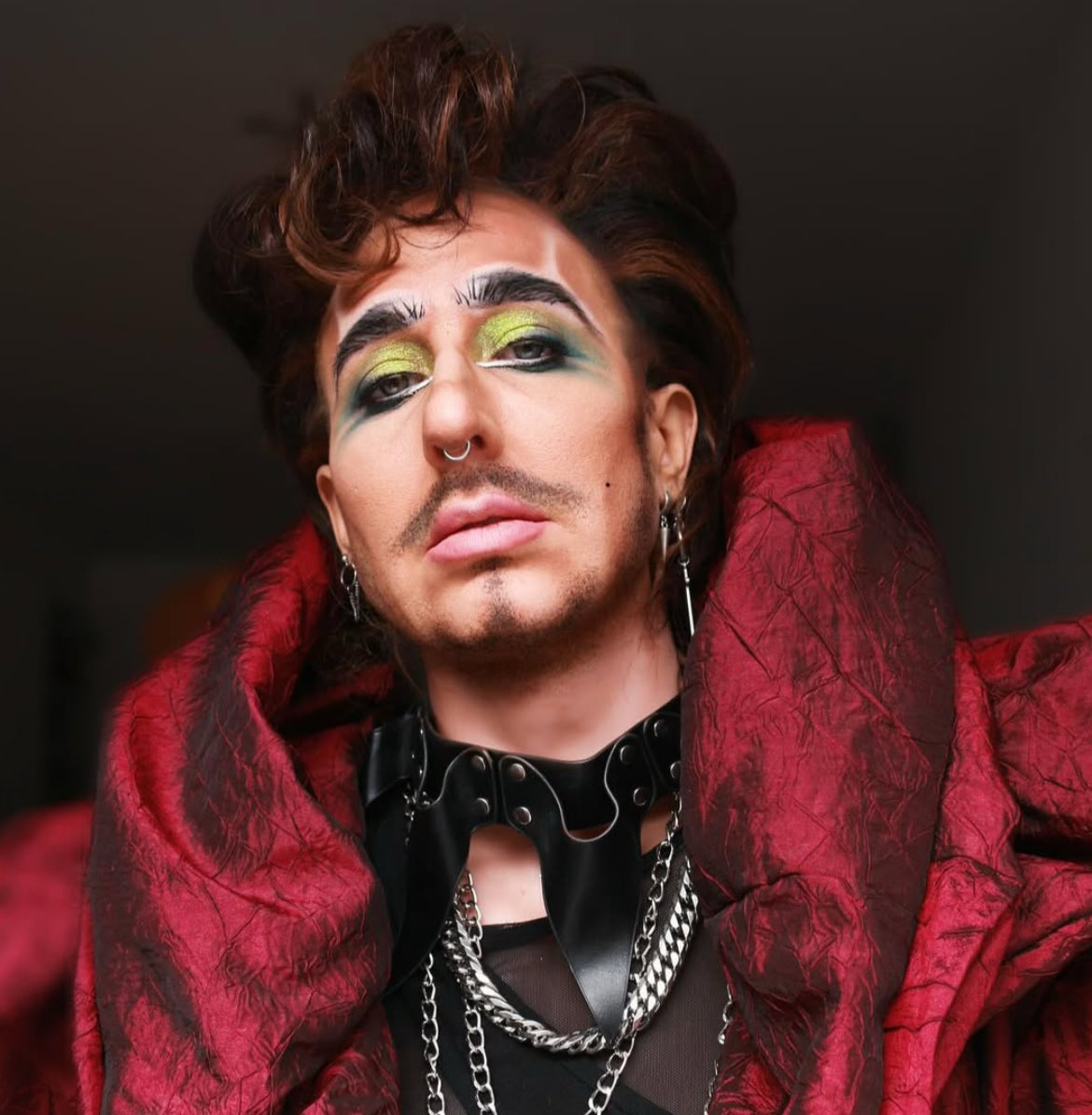 So Velma Jones will be the first drag artist to compete on Drag Race as a King (as well as queen), very exciting!! 
#CanadasDragRace