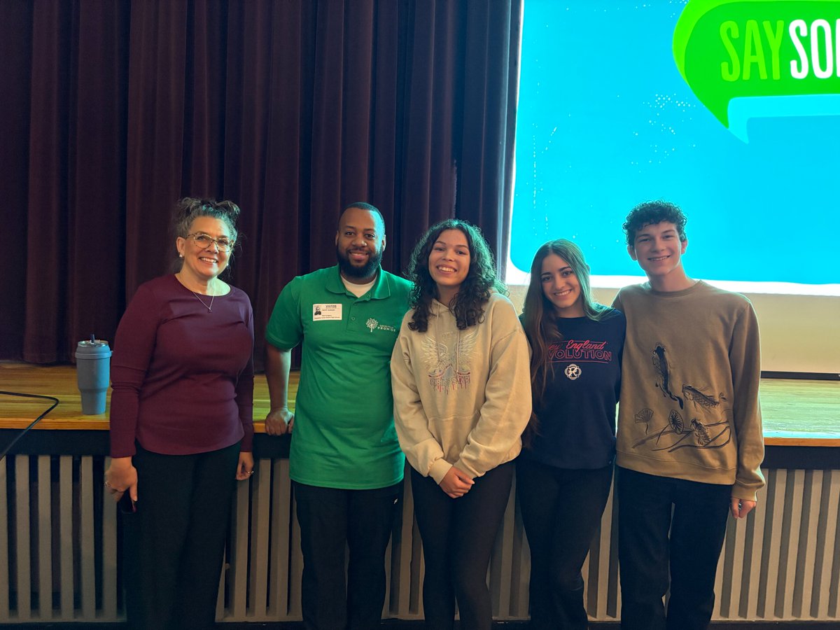 It's been a busy week for SADD!  Sandy Hook Promise presentation on building a community of UPstanders and Unity Day nametag activity! <a href="/hopedalejshs/">Hopedale Jr-Sr HS</a> <a href="/hhsguidancedept/">Hopedale School Counseling Office</a> <a href="/HopedaleAP/">Timothy Johnson</a> <a href="/kcrebasehps/">Karen Crebase</a> <a href="/sandyhook/">Sandy Hook Promise</a>