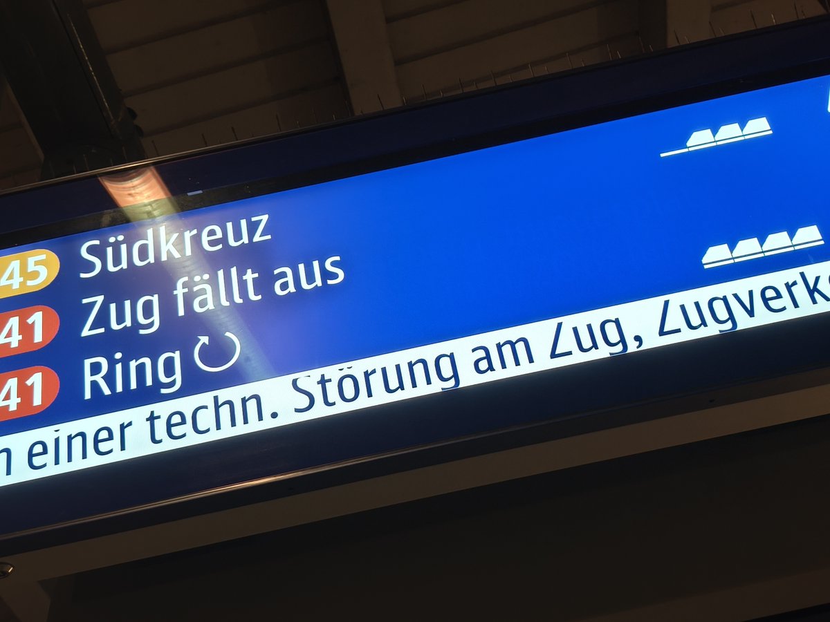 Imanuel1965's tweet photo. Once I become a pensioner, I will leave #Berlin for good. One of the reasons: The @SBahnBerlin never ever runs properly. https://t.co/rxPWHEH3p1