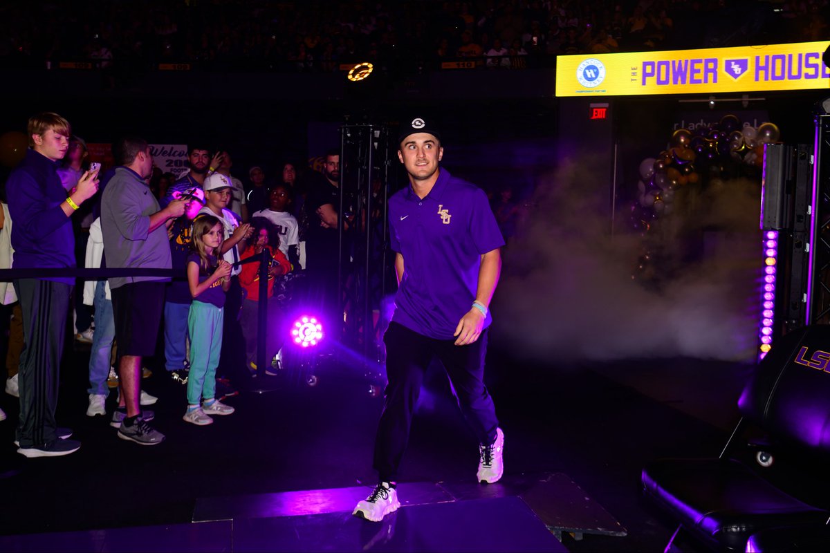 LSUbaseball's tweet photo. Time To Update Those Ring Fingers 💍

The 2025 National Championship team will walk down Victory Hill at 4:15pm, with the ring ceremony following at 4:45pm in the PMAC on Saturday. https://t.co/acwC3CZKm2
