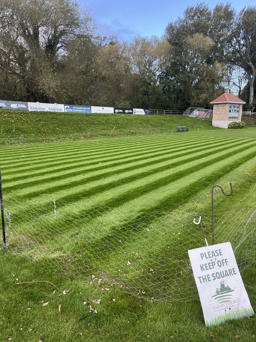 The first cut is complete <a href="/MerrionCC/">Merrion Cricket Club</a> ! 🤛

#GM 🌱🏏