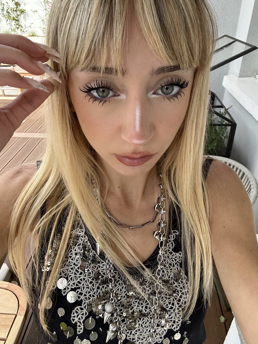 mais qu’elle recule