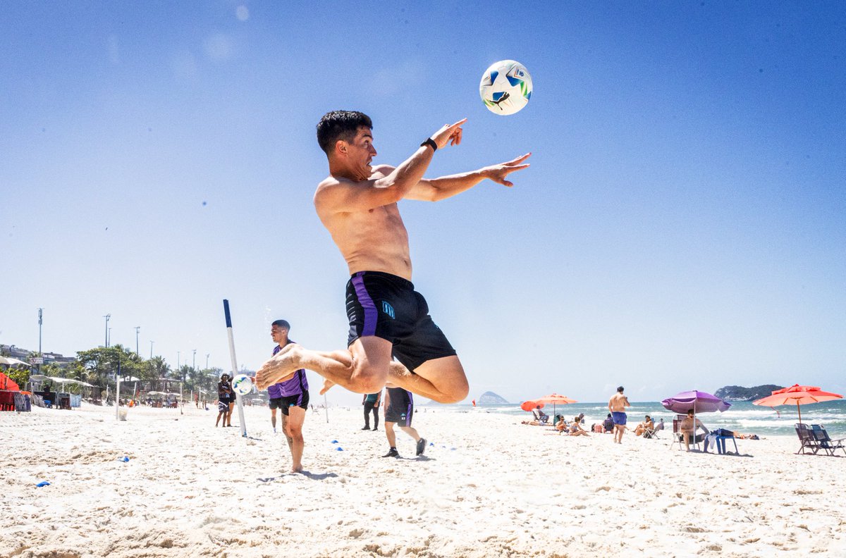 Racing Club tweet media