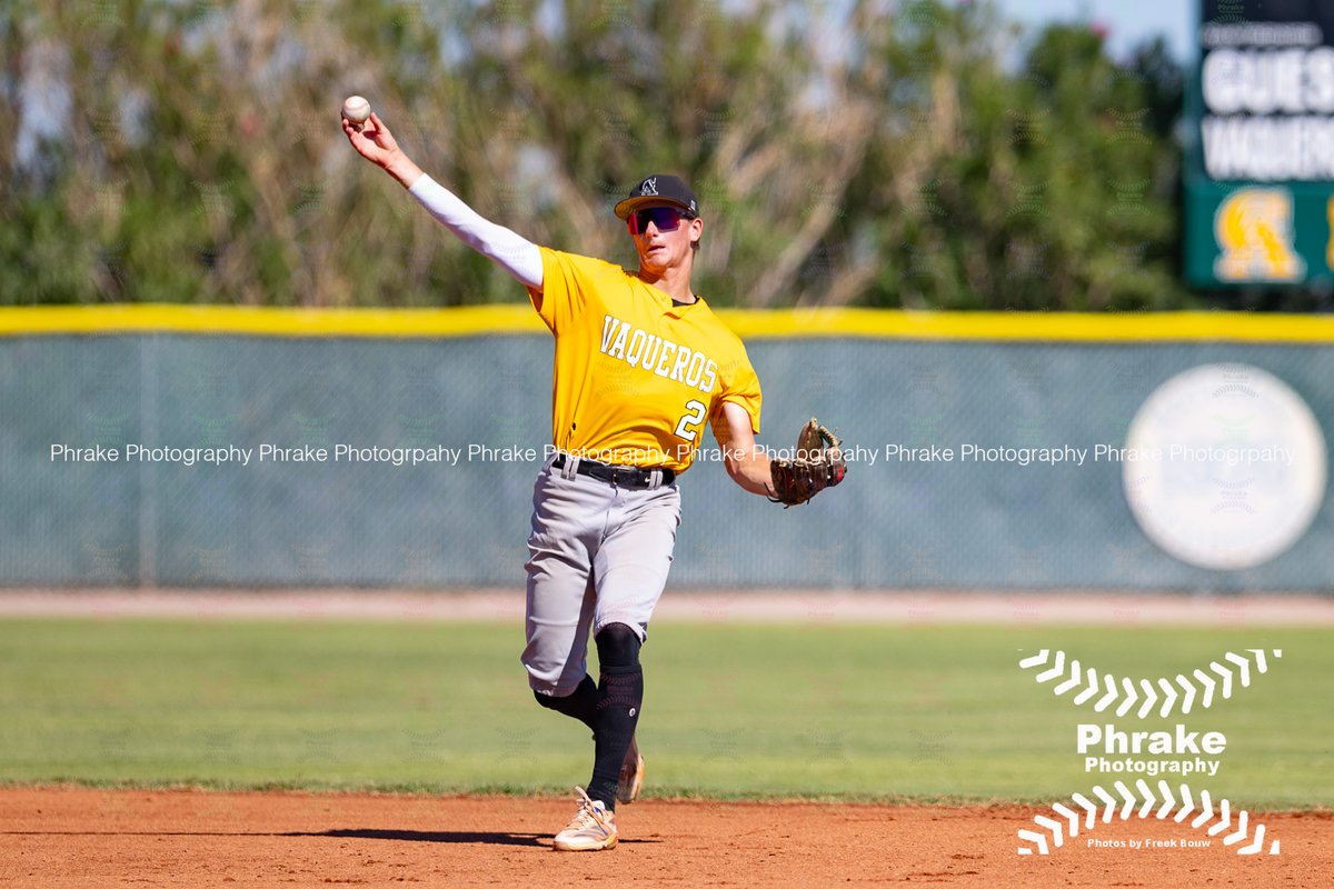 phrakephoto's tweet photo. Kamden Lanphere (2) 2B Central Arizona Vaqueros @KamdenL13 @cvbearsfootball @crewathletics @CAC_BaseballDB9
#centralazvaqueros #vaqueros #vaquerosbaseball #db9ers #db9
@njcaabaseball
#juco #jucobaseball #jucoproduct #ACCACbaseball
@accac_sports https://t.co/bCbRSxhOUk