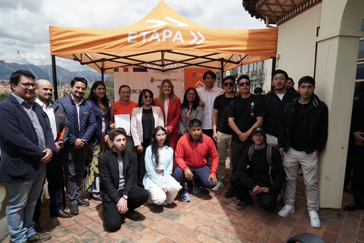udecuenca's tweet photo. #EventosUCuenca | Hoy se desarrolló la Firma del Convenio Específico de Cooperación Científica Interinstitucional entre @ETAPAOficial y la Universidad de Cuenca, fortaleciendo la colaboración para el desarrollo de proyectos conjuntos en beneficio de la comunidad. https://t.co/hN3KbA9GYU
