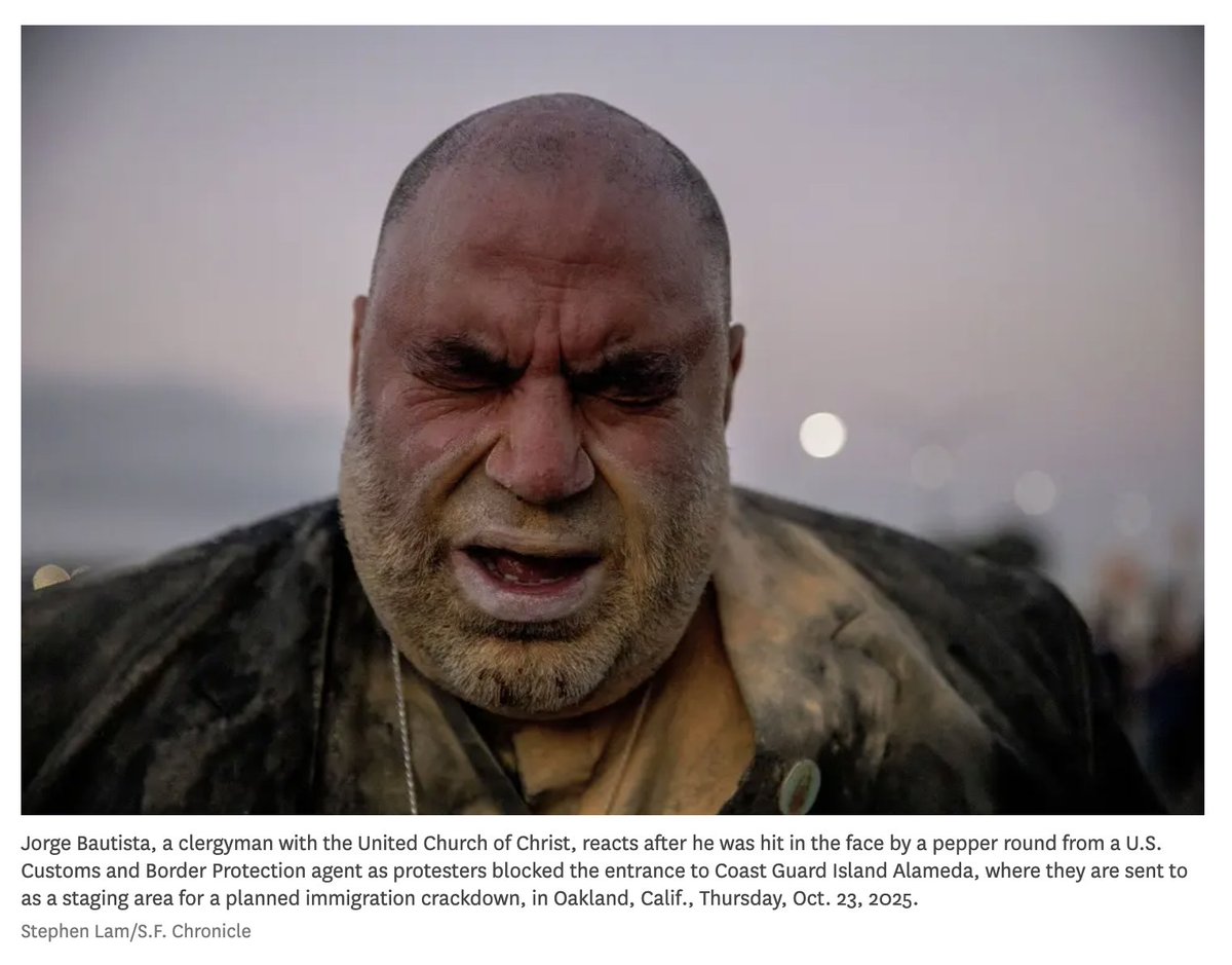 jackmjenkins's tweet image. &quot;…a federal agent fired a pepper round that struck a (UCC) clergyman, Jorge Bautista, near the chin. The impact caked his face and clothing in orange powder. Bautista said the agent shot him in the face from about 5 feet away.&quot;

&quot;&apos;I’m in a lot of pain,&apos;&quot; Bautista texted…&quot;