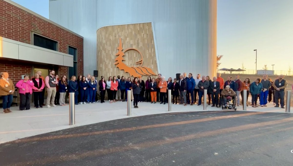 Thrilled to celebrate the ribbon-cutting of the Lakewood Cancer Center today! A new era in cancer care for central Minnesota residents. Our incredible team is ready to make a difference with compassion and cutting-edge treatments. #ruralhealthcare #HopeHasANewHome