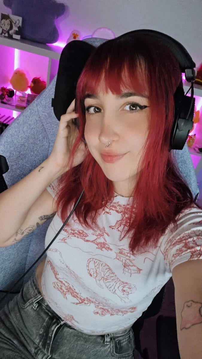 Empezamos theorycrafting!!! Se vienen sorteos y risas 🤪

twitch.tv/piponolaura 💖