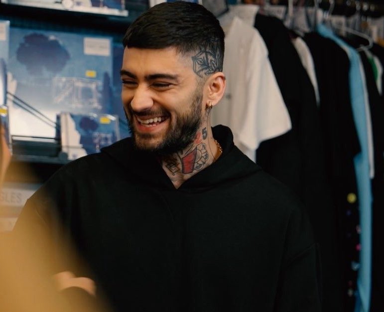 z (@zjmposts) on Twitter photo 