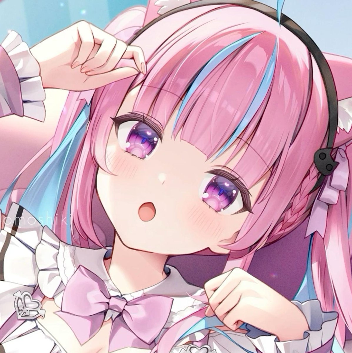 木曜日夕方のメモ：湿度高め／まったり。散歩する→カフェに行く。今日もこつこつ。