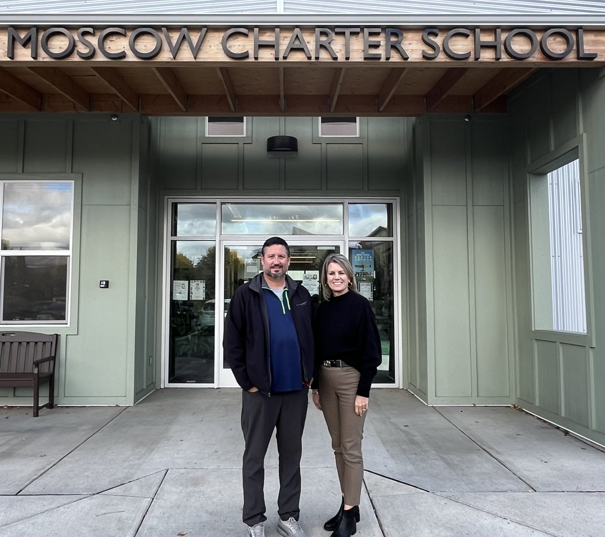 ICSA had the privilege of visiting incredible public charter schools in Northern Idaho—Moscow Charter, Palouse Prairie, and Elevate Academy North. From STEM innovation to community expeditions and CTE entrepreneurship, these schools are shaping Idaho’s future leaders!