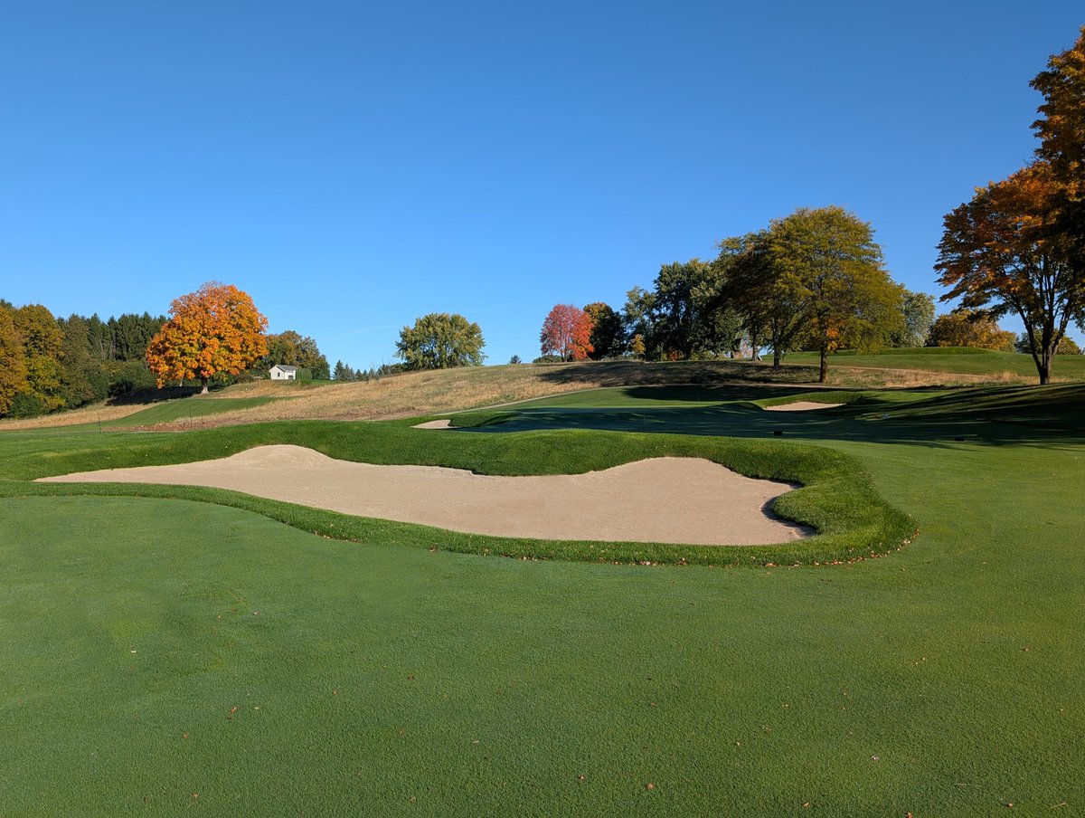 The transformation from an eighties golf course back to a 1916 Donald Ross original continues at Oconomowoc Golf Club outside Milwaukee.  Wrapping up back nine work with Hollembeak Golf, who continues to impress.