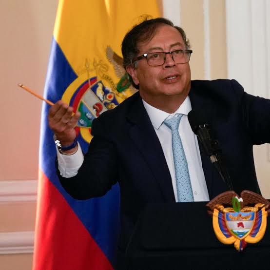🇺🇸🇨🇴🇻🇪„Amerika führt außergerichtliche Hinrichtungen durch und verletzt das Völkerrecht, indem es diejenigen ins Visier nimmt, die es als Drogenhändler bezeichnet,“ - Gustavo Petro, Präsident von Kolumbien.  #Kolumbien #USA #Venezuela