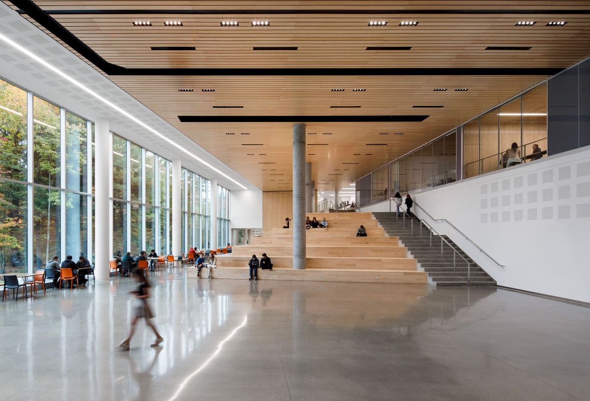 Archello's tweet image. École secondaire du Bosquet in Quebec integrates learning with nature through low-carbon design.
buff.ly/Mi7zVrI 

#SustainableArchitecture #BiophilicDesign #MaterialInnovation