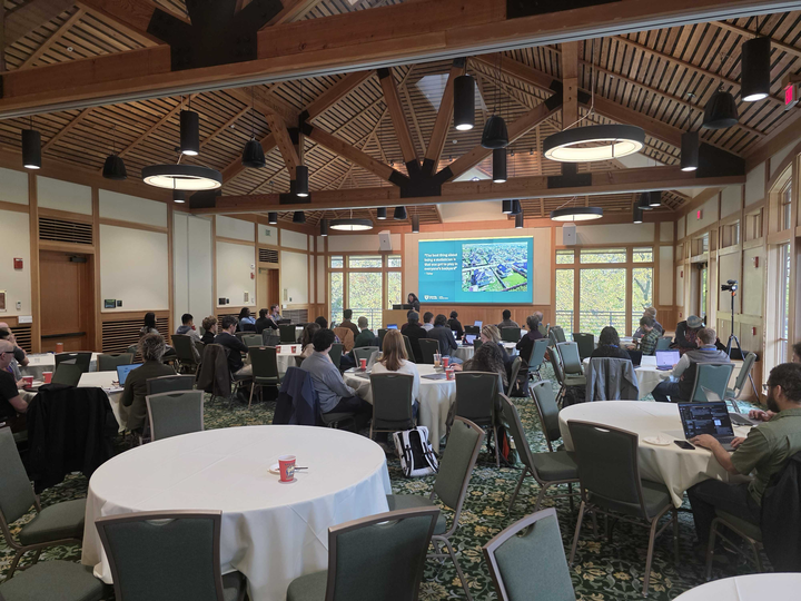 PyData's tweet image. And that’s a wrap on PyData Vermont 2025! Thank you to everyone who attended, spoke, and supported! See you next year ❤️🧡