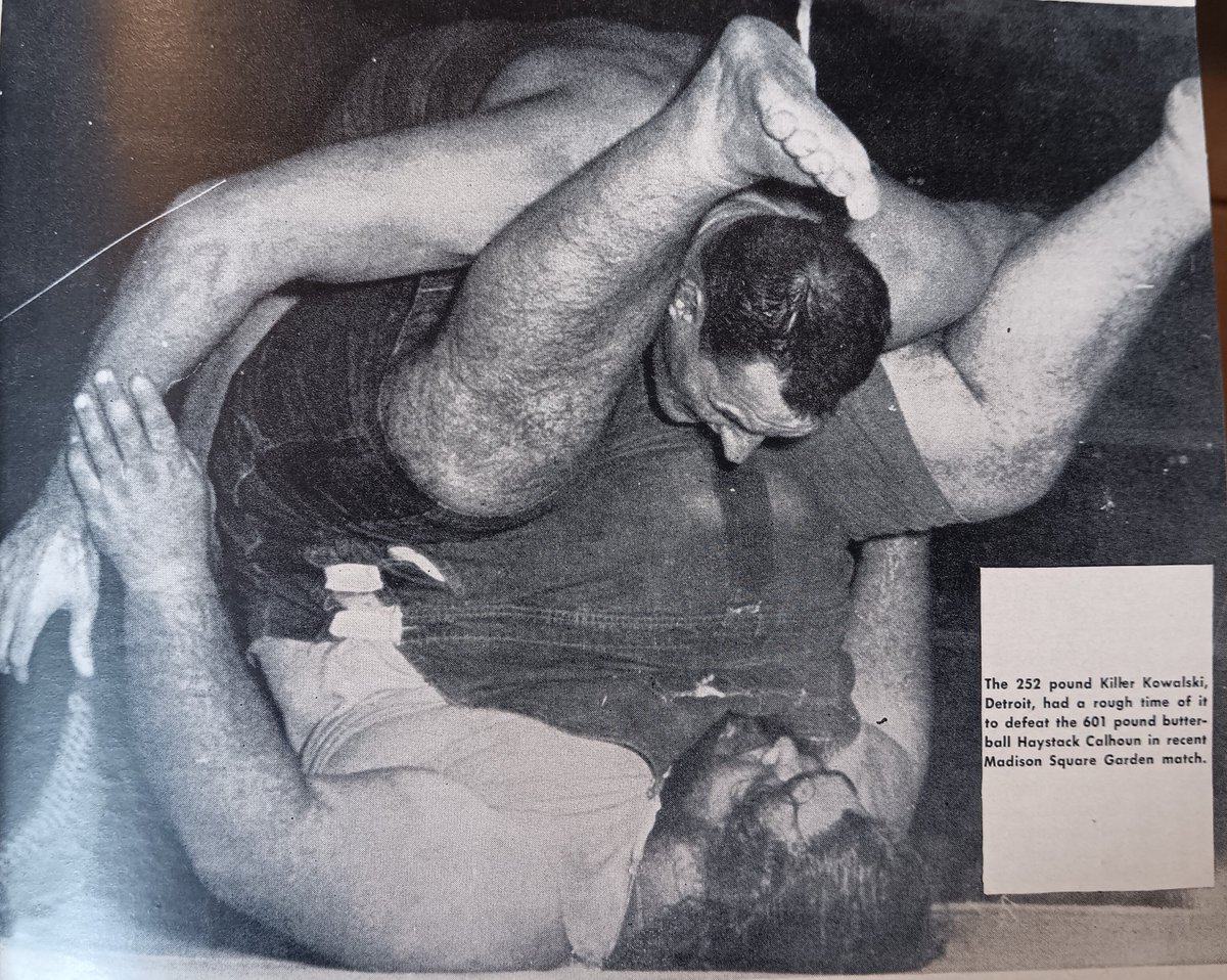 The Ring Magazine Jan. 1961

Kowalski drop kicks Sammartino and presses Calhoun.