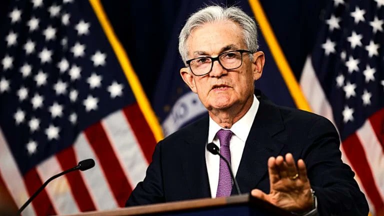 0xPhantomDefi's tweet photo. 🚨 BREAKING 🚨
THE FED IS SET TO PRINT $1.5 TRILLION AFTER OCTOBER &amp; NOVEMBER RATE CUTS.

THE CRYPTO MARKET IS ABOUT TO GO PARABOLIC. https://t.co/r5Gs2oN2QT